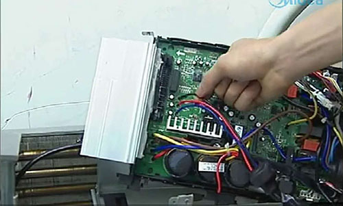 阿克苏美的空调电话是多少