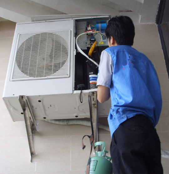 阿克苏空调开机无反应维修